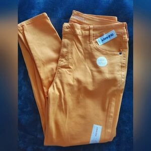Old Navy skinny jeans